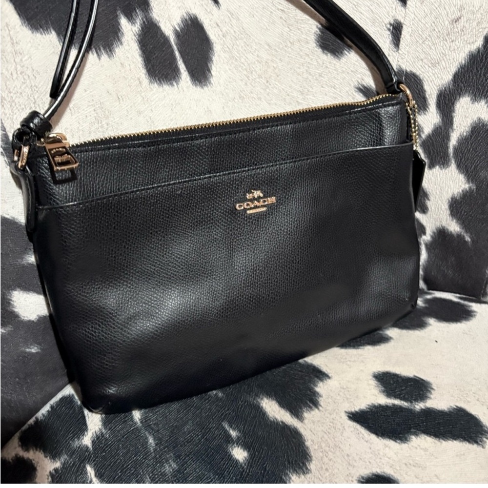 Coach Black Leather Shoulder Bag